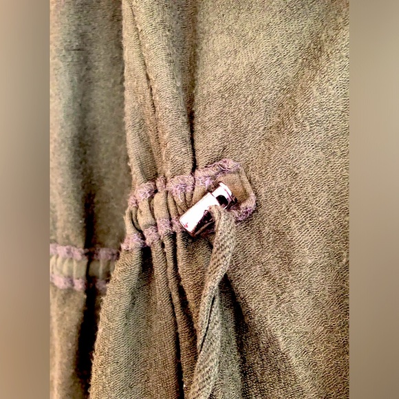 A Pea In The Pod Maternity Draped Sweater - Picture 4 of 4